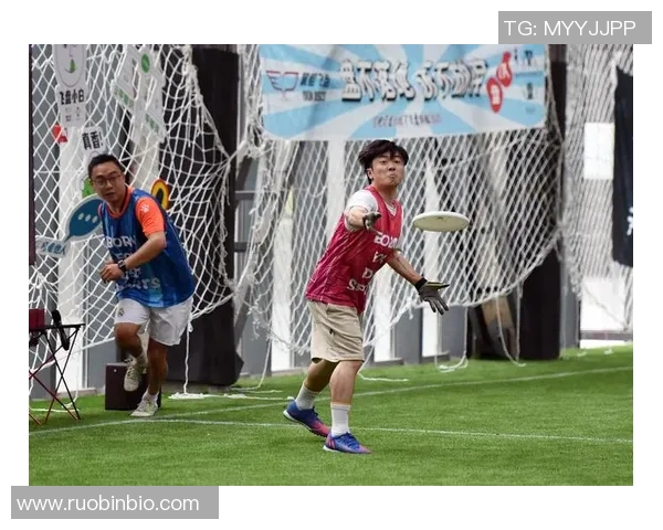 重庆飞盘队在攀岩联赛中的实力展现与未来发展潜力分析