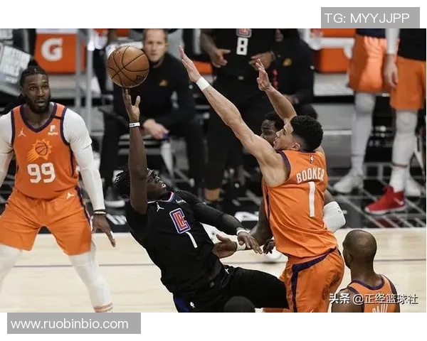 骑士队与太阳队激战正酣谁能在这场对决中笑到最后